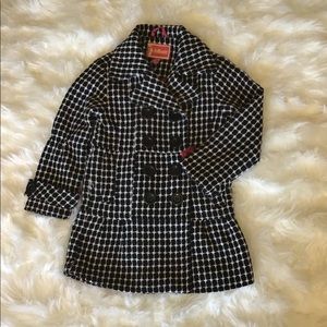Cute Black & White Winter PeaCoat